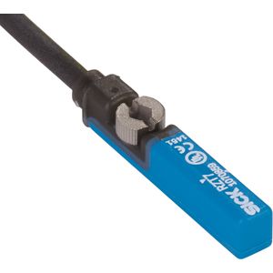 DETECT MAGNÉTICO PARA CILINDROS CON RANURA T,10-30 V AC/DC,NA,IP67,CABLE DE 2 HILOS, 3 M